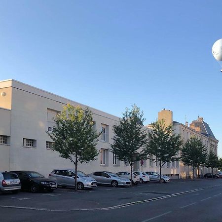Appartement Aventure A Épernay Exterior foto